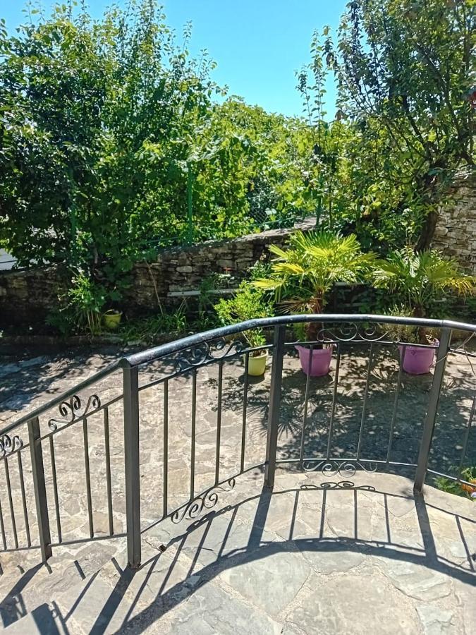 Stone Pazar Guest House Gjirokastër Екстериор снимка